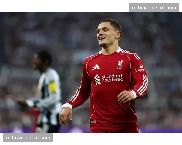 利物浦控球体系转型成功 维尔茨前场串联激活双箭头